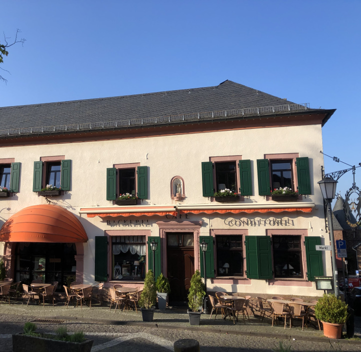 Caée Dohmen